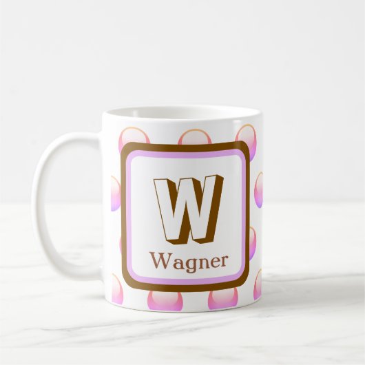Anfangsname Pink Coral Polka Dot Monogramm Kaffeetasse (Links)