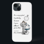 Anführungszeichen für Alicen im Wunderland iPhone 13 Hülle<br><div class="desc">"Es hat keinen Sinn,  bis gestern zurückzugehen,  weil ich damals eine andere Person war." — Lewis Carroll,  Alice im Wunderland</div>