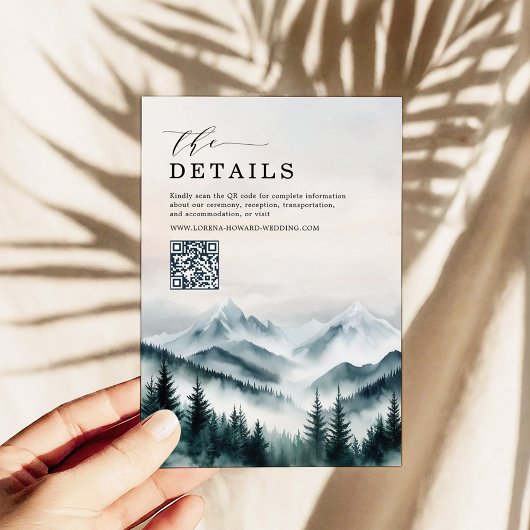 Angaben QR-Code für Moody Mountains Forest Wedding Begleitkarte