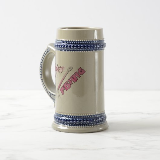 Angefangen beim Fischen rosa Hook Bierglas (Vorderseite Links)