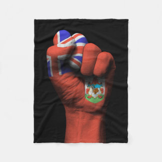 Angehobene geballte Faust mit Bermuda-Flagge Fleecedecke