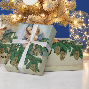 Angel Christmas Mery und Jesus in Kerzenlicht Geschenkpapier