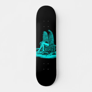 Angel , gedankenverloren , schwarz und grün skateboard