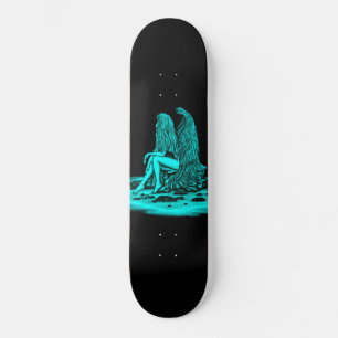 Angel , gedankenverloren , schwarz und grün skateboard