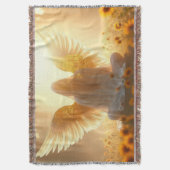 Angel in the sunflowers at sunset decke (Vorderseite Vertikal)