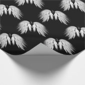 ANGEL WINGS Monogram Black Geschenkpapier (Ecke)