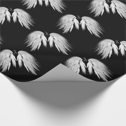 ANGEL WINGS Monogram Black Geschenkpapier (Ecke)