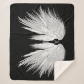 ANGEL WINGS Monogram Black Sherpadecke (Vorderseite)