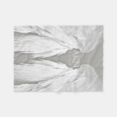 ANGEL WINGS Monogram Elegant Gray Fleecedecke (Vorderseite (Horizontal))