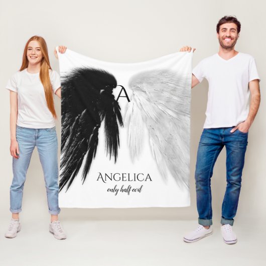 ANGEL WINGS 'Only Halb Evil' Monogram Funny Fleecedecke (Beispiel)