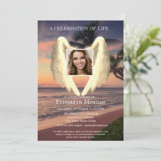 Angel Wings Palm Sunset Foto Feier des Lebens Einladung (Stehend Vorderseite)