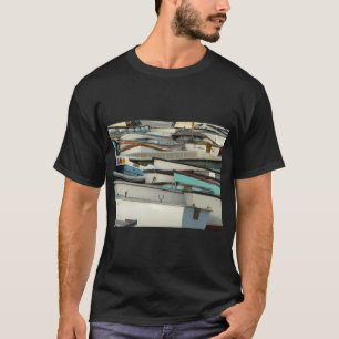 Angeln auf einem Kayak T-Shirt