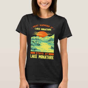 Angeln Bootfahren Camping Seebad Lake Minatar T-Shirt