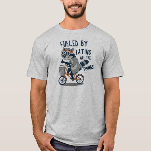 Angenährt durch Essen aller Dinge Racoon-Cycling T-Shirt (Vorderseite)