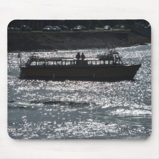 Angenehmes Handwerk, Hafen von Cardiff Bay Mousepad (Vorne)