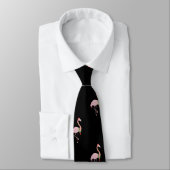 Angenehmes rosa Flamingo mit Weihnachtsmannmütze,  Krawatte (Gebunden)