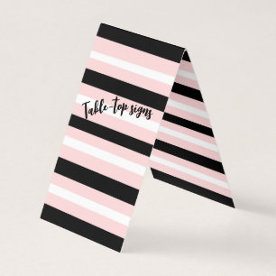 Angepasste geklappte Netzwerkkarte für vertikale Z Visitenkarten