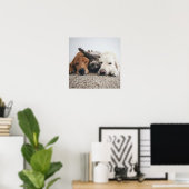 Angepasste zwei Labradore und ein Katzenposter Poster (Heimbüro)