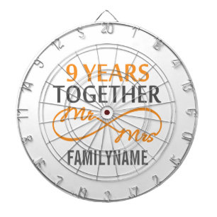 Angepasster Herr und Frau 9. Jahrestag Dartscheibe