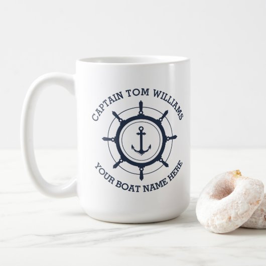 Angepasster Kapitän und Name des Schiffes Kaffeetasse (Mit Donut)