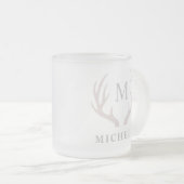 Angepasstes Monogramm mit Schwarz-weißem Hirschant Mattglastasse (VorderseiteRechts)