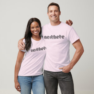 angepasstes Shirt der langen Hülse des Ästheten