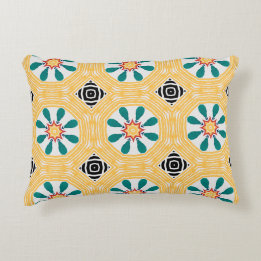 Angerautes Polyester Dekokissen