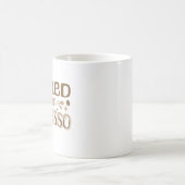 Angeregt durch Espresso Funny Coffee Lover Quote A Kaffeetasse (Mittel)