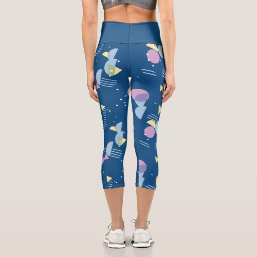 Angesagt Modernes Abstraktes geometrisches 50er Ar Capri Leggings (Rückseite)