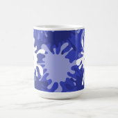Angesagtes Abstraktes blaues Malermotiv Spritzer T Kaffeetasse (Mittel)