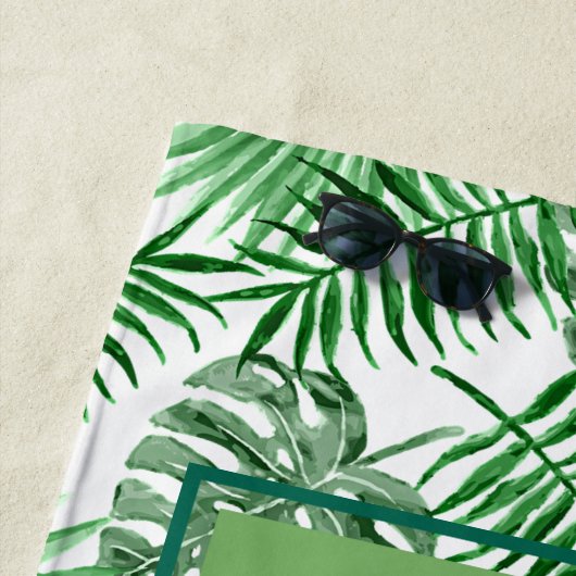 Angesagtes Retro-Muster mit tropischen grünen Palm Strandtuch (Beispiel)