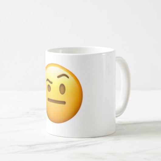 Angesicht mit einem aufgehobenen Augenbrauen - Emo Kaffeetasse (VorderseiteRechts)