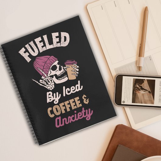 Angespornt durch Eistee und Angst Notizblock