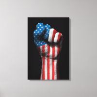 Angestiftete Faust mit amerikanischer Flagge