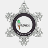 Angetrieben durch Eiscreme Schneeflocken Zinn-Ornament (Vorderseite)