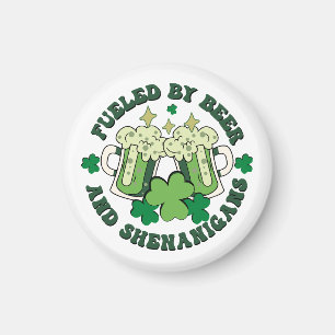 Angetrieben von Bier und Schabernack Magnet