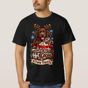 Angetrieben von heißer Schokolade und Welpenküssen T-Shirt