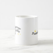 Angetrieben von Horrorbüchern Kaffeetasse (Mittel)