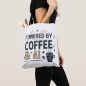 Angetrieben von Kaffee & AI Retro-Tech-Vektor Tasche (Von Nahem)