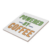 Angetrieben von Kaffee Fliese (Seite)