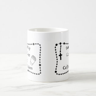 Angetrieben von Kaffee und Katholizismus Kaffeetasse