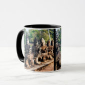 Angkor Thom Götterstatuen  Tasse (Vorderseite Links)