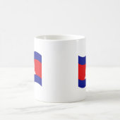 Angkor Wat kambodschanische Flagge weht Kaffeetasse (Mittel)