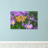 Angle Wing Butterfly auf Kon-Blume Leinwanddruck (Insitu (Holzboden))