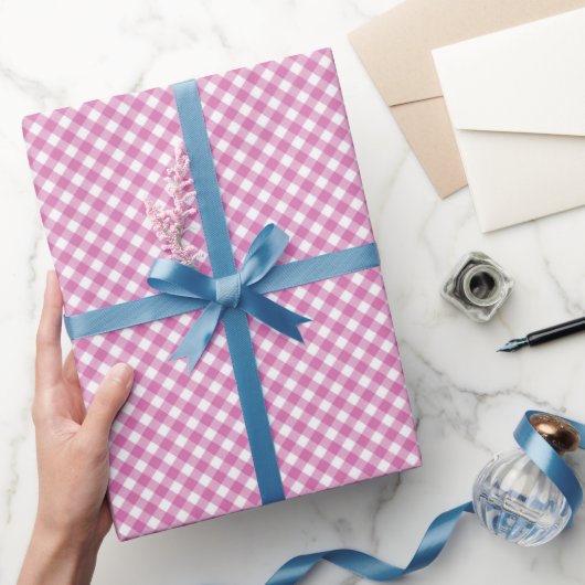 Anglerrosa und Weißer Gingham Geschenkpapier (Schenken)