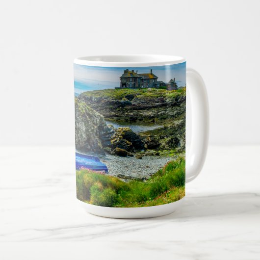 Anglesey Blue Boat 11 oz oder 15 oz Tasse (VorderseiteRechts)