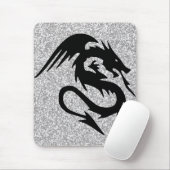Angreifende Drache-Silhouette auf Silber Mousepad (Mit Mouse)