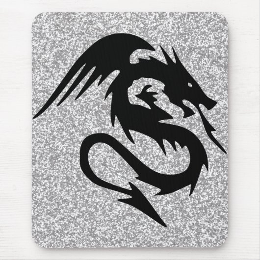 Angreifende Drache-Silhouette auf Silber Mousepad (Vorne)