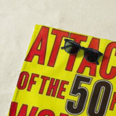 Angriff der 50 ft.-Frau Strandtuch (Beispiel)