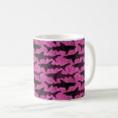 Angriff der Pink-Haifische lustig Kaffeetasse (VorderseiteRechts)